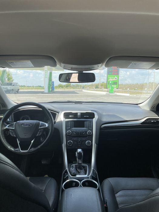 Форд фюжен.