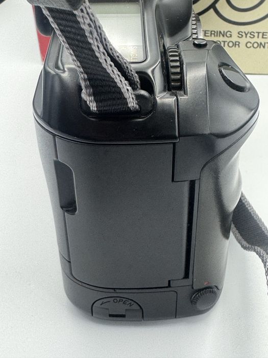 Canon T90 Body z Pudelkiem