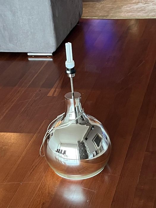 Candeeiro de mesa