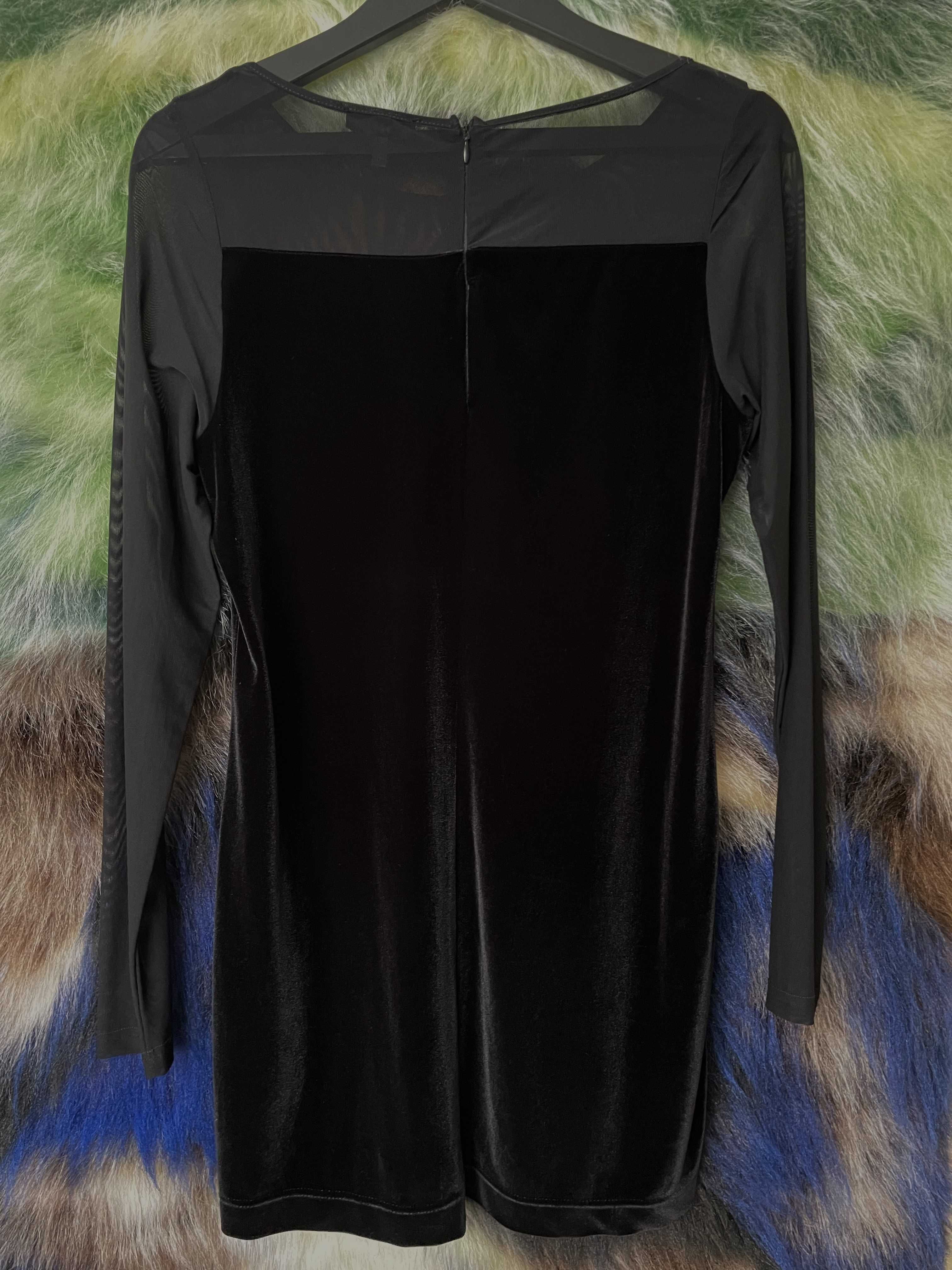 Czarna sukienka tunika KappAhl welurowa z tiulowym rękawem r. L/ XL