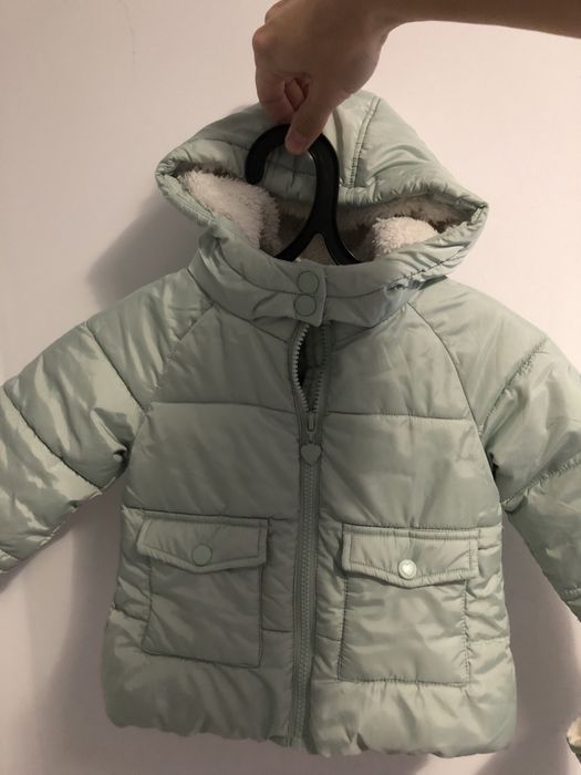 Зимова куртка для дівчинки 86 розмір