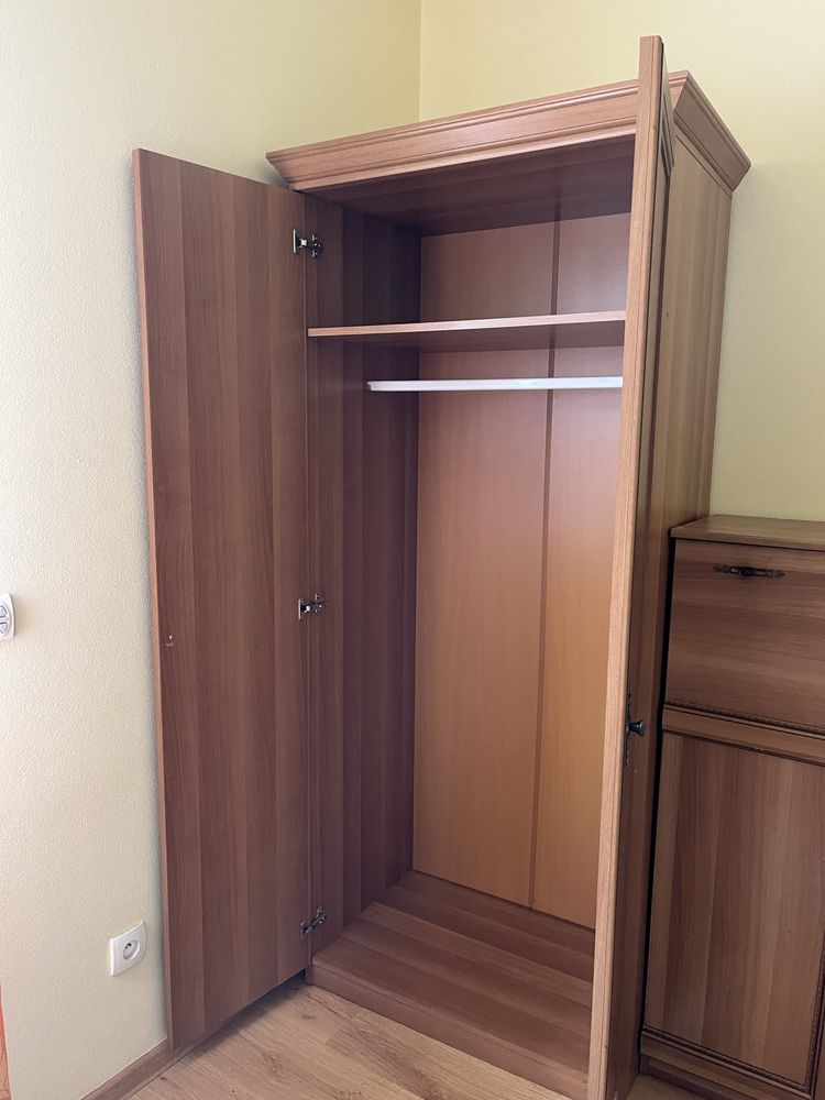 Komplet mebli do pokoju