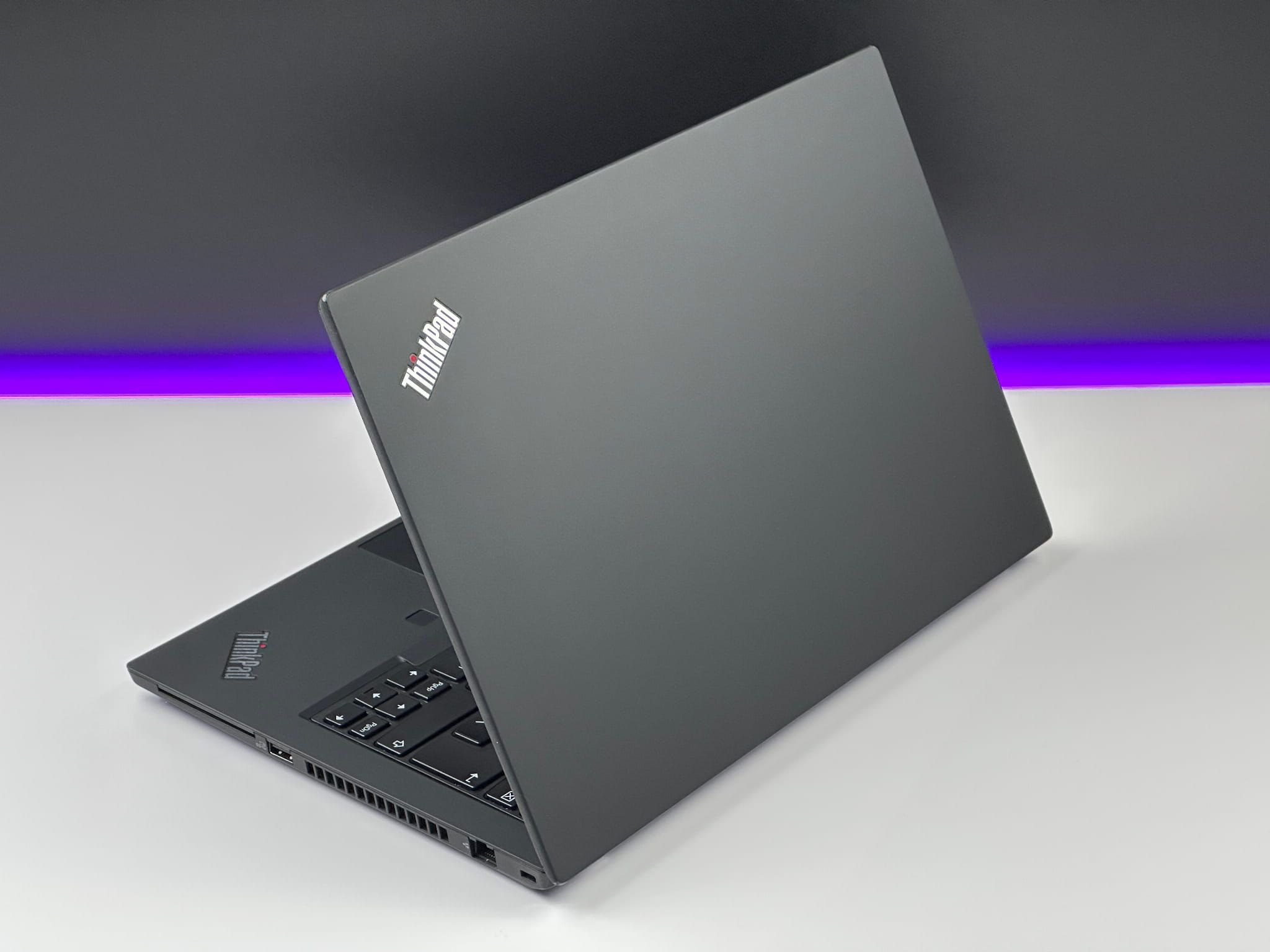 Laptop Lenovo ThinkPad P14s Gen 2 | i5-1135G7 / FHD / T500 / 16GB RAM