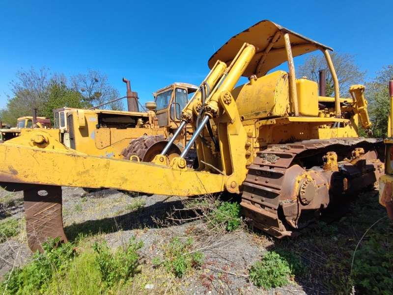 Bulldozer CATERPILLAR D8K + Porte Engins