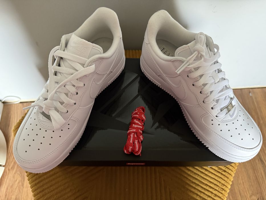Buty Nike Air Force 1 x Supreme "White" limitowana edycja, 38,5
