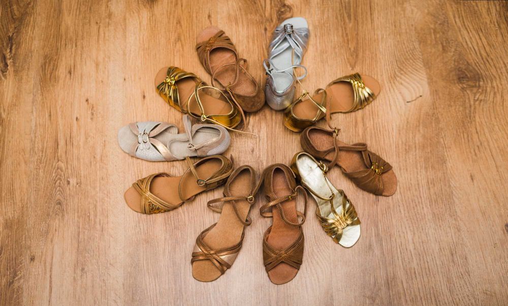 Взуття для бальних танців. Жіноче, чоловіче, дитяче.
