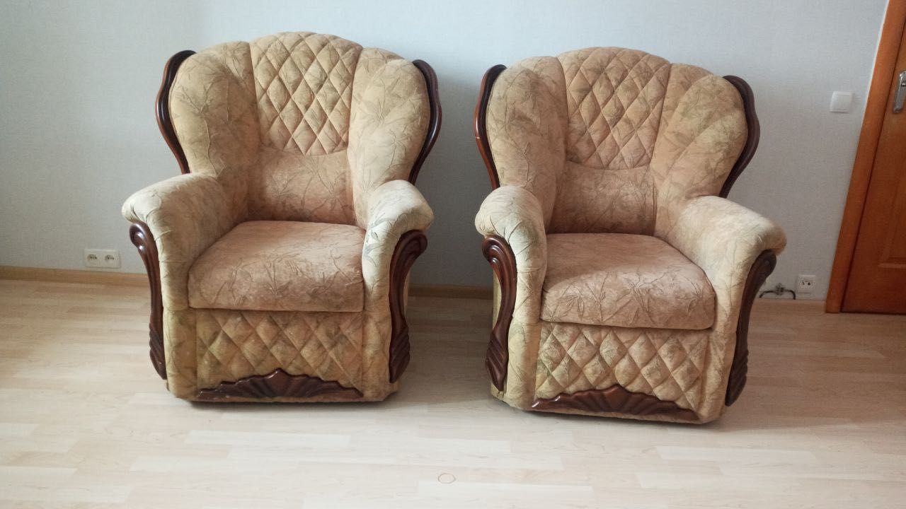 диван і два крісла