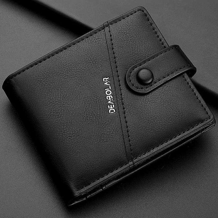 Várias carteiras para homem