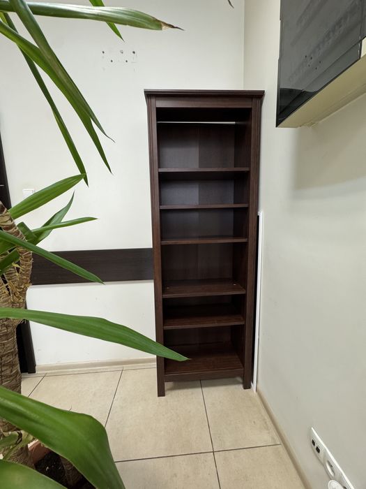 Regał Brusali Ikea biblioteczka