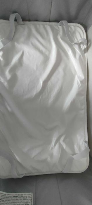 Chicco Next2me Essential, łóżeczko, Stone+2 prześcieradła