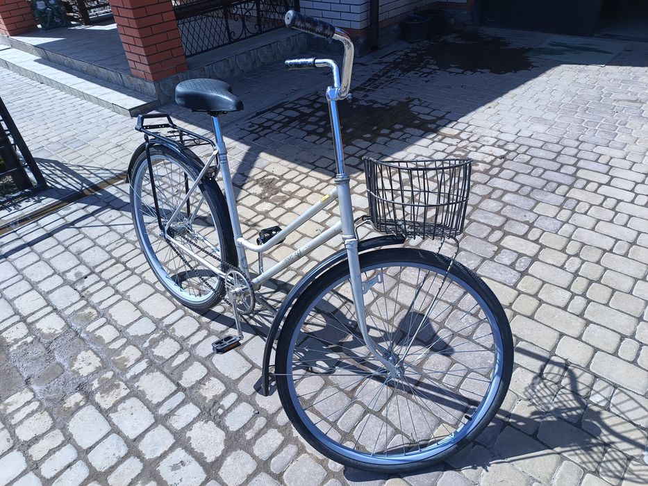 Жіночий велосипед. Стан нового.