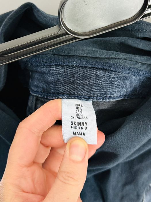 Ciążowe jeansy w kolorze ciemnego denimu L 40 H&M