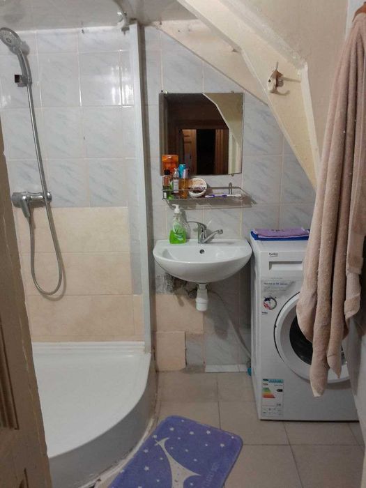 Здам кімнату у комуналцi вiд власника