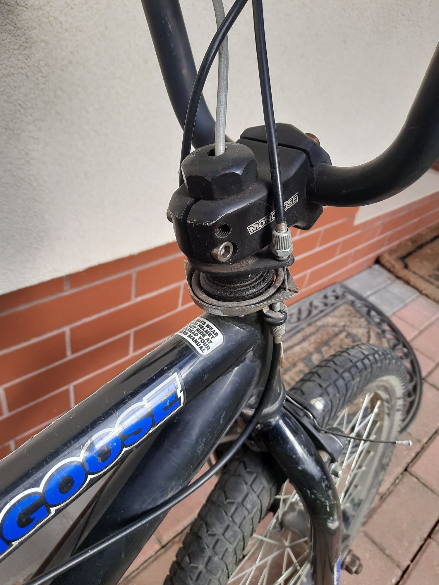 Rower Mongoose typu BMX