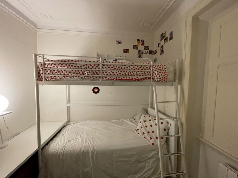 Estrutura de cama alta do ikea