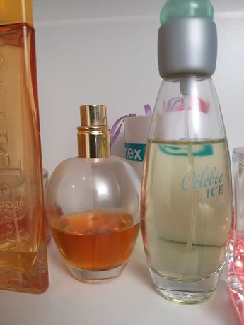 Różne perfumy większość  firmy avon  propocjia