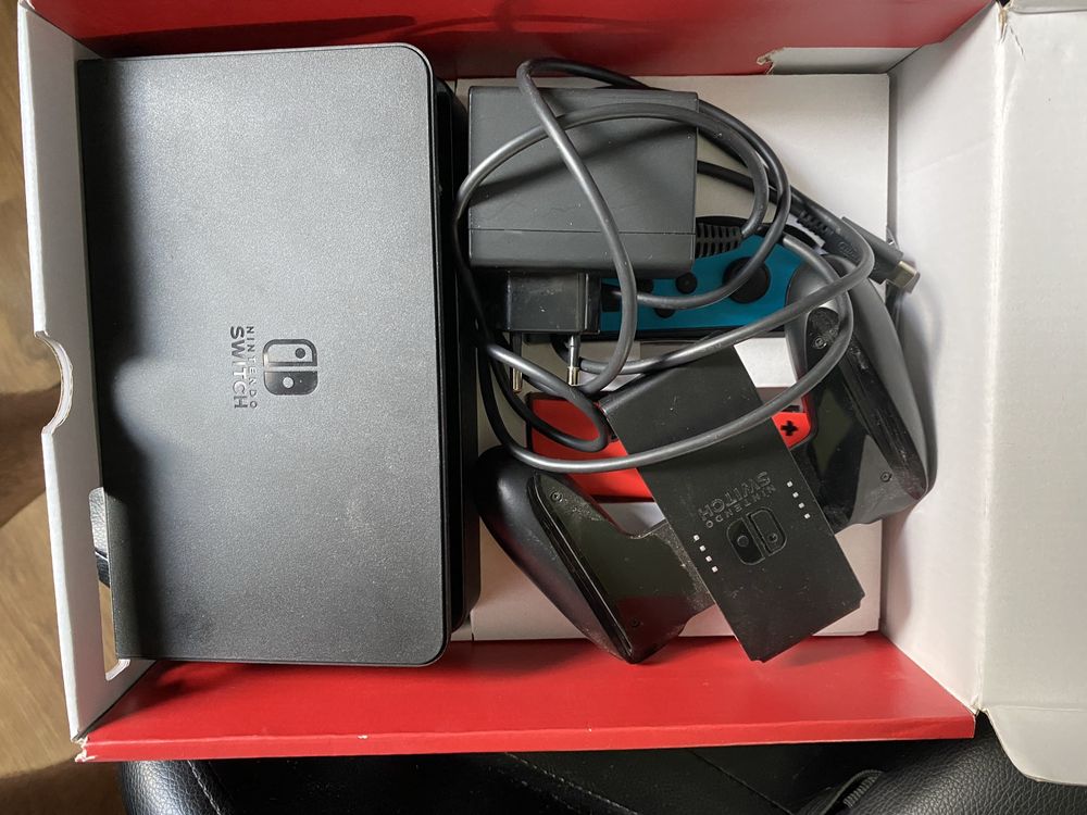 Nintendo Switch OLED