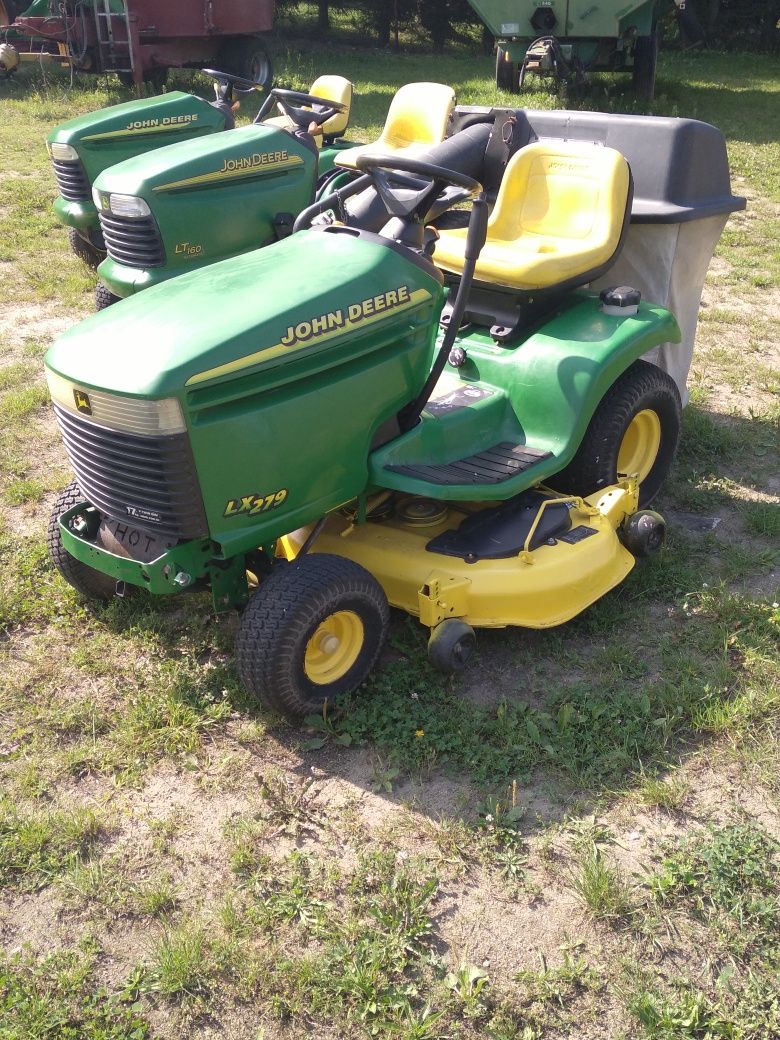 Traktorek kosiarka John Deere LX279 i inne