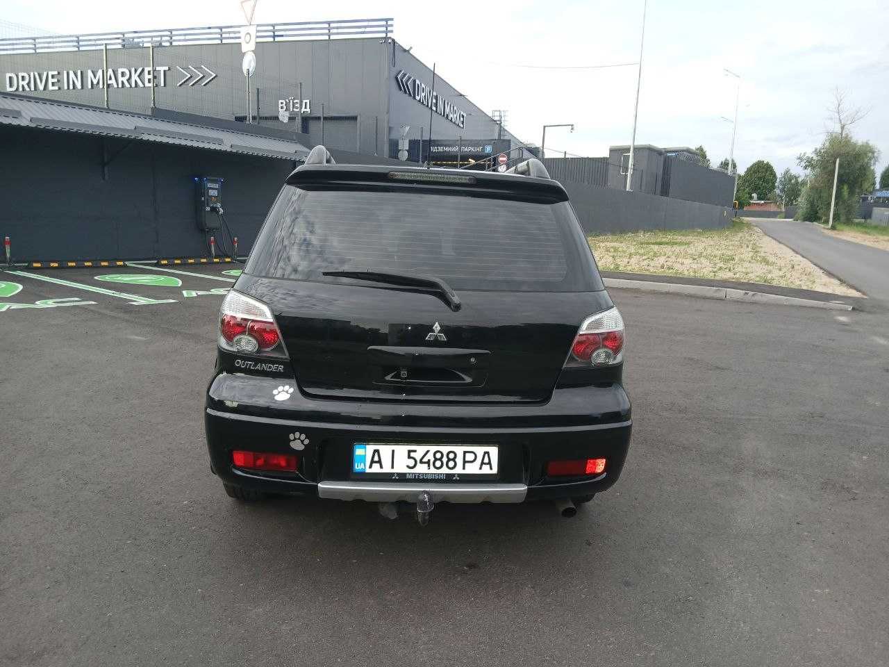 Продам Mitsubishi Outlander, 2006 год, газ/бензин, 2,4 мотор