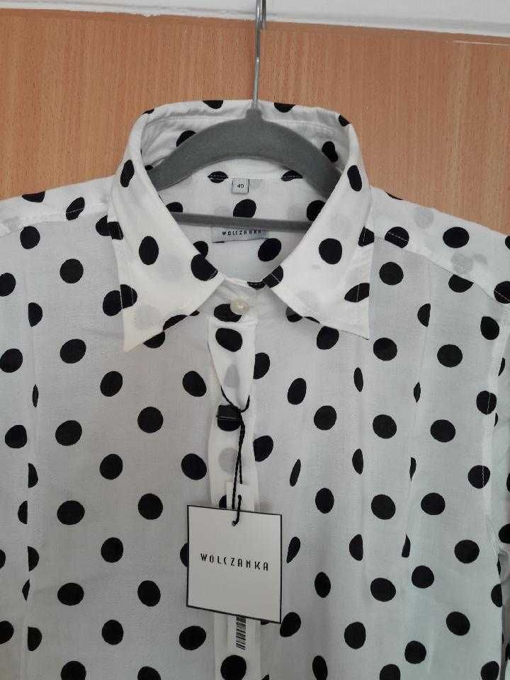 Wólczanka - damska koszula biała w czarne grochy rayon r.40