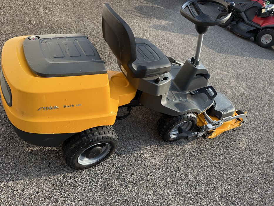 Traktorek kosiarka Stiga Park 120 nowy model