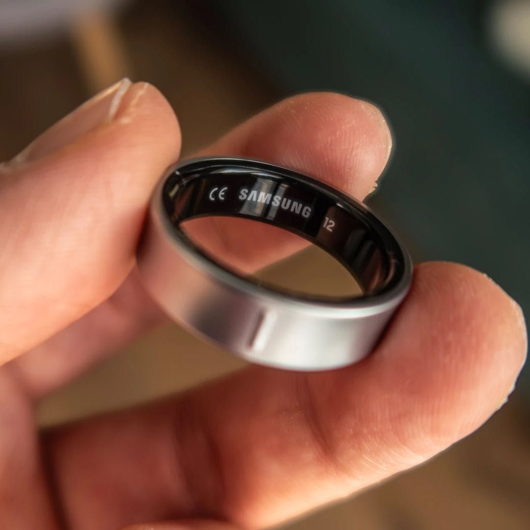 Inteligentny pierścień Samsung Galaxy Ring - srebrny - jak NOWY