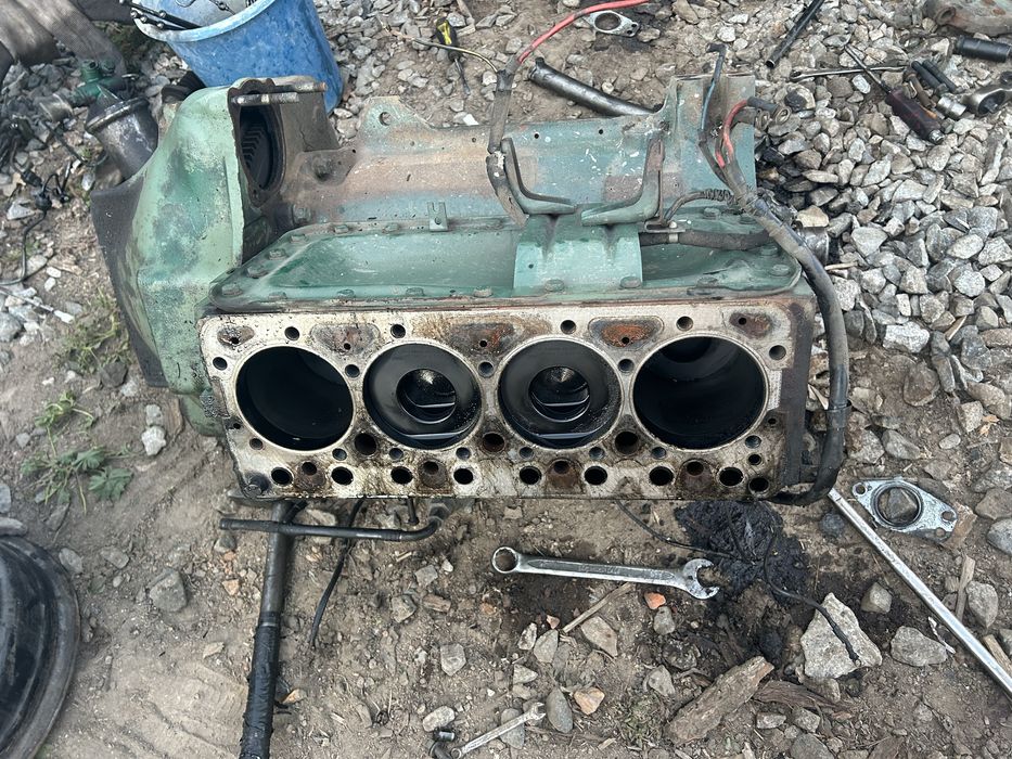 Блок на Мерседес 609,709,711,809,811,Т2,Рекс Ом364