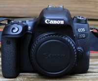 Canon EOS 77D (apenas 3000 clicks)