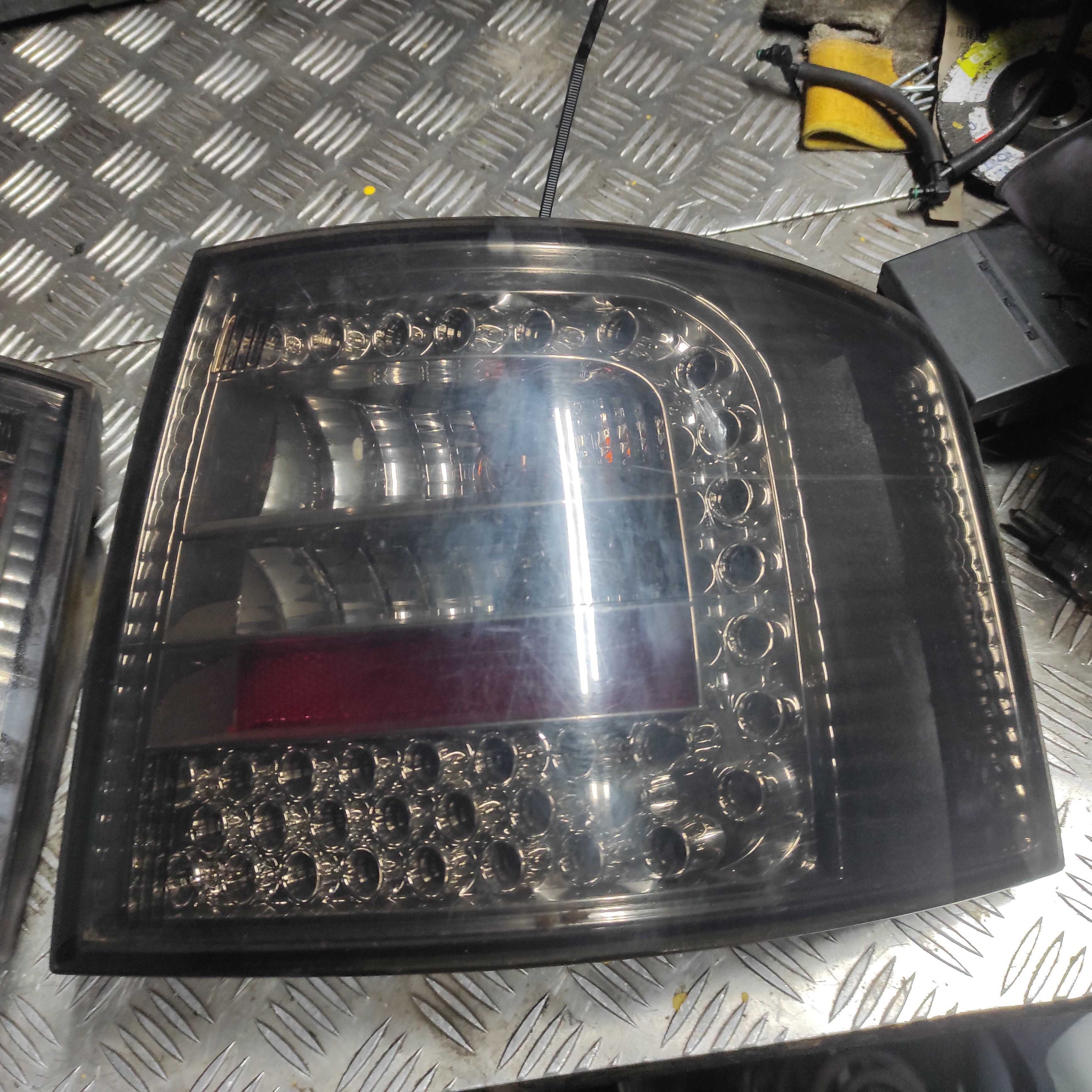 Lampa Lampy Tył prawa lewa Audi A 6 C 5 Kombi Tuning Komplet