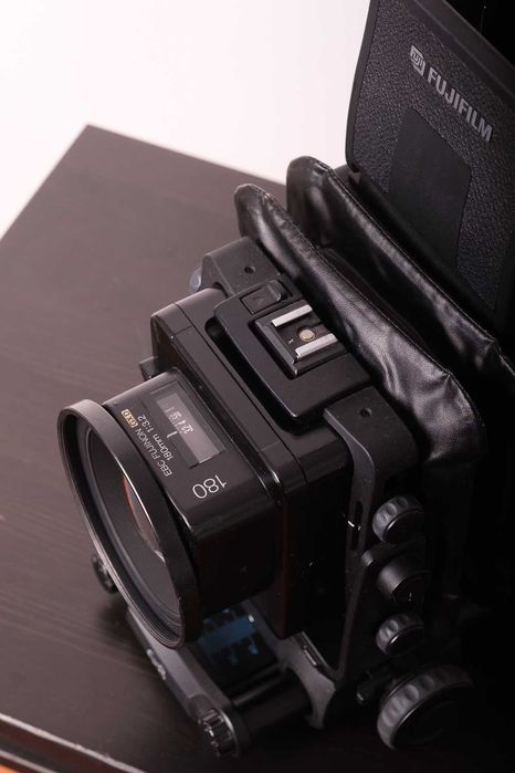 Fuji GX 680 III com objetiva de retrato de 180 mm F3.2 (bom estado!)
