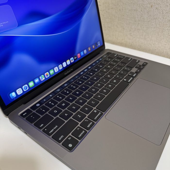 Ноутбук MacBook Pro 13 M1 2021