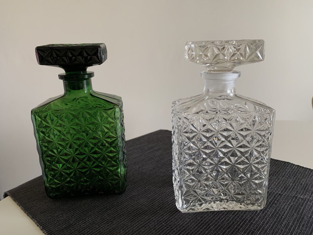 Artigos de decoração vidro e louça
