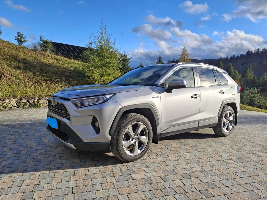Toyota RAV 4 Hybtyd 2021 r. Na gwarancji. Bezwypadkowa. Garażowana.