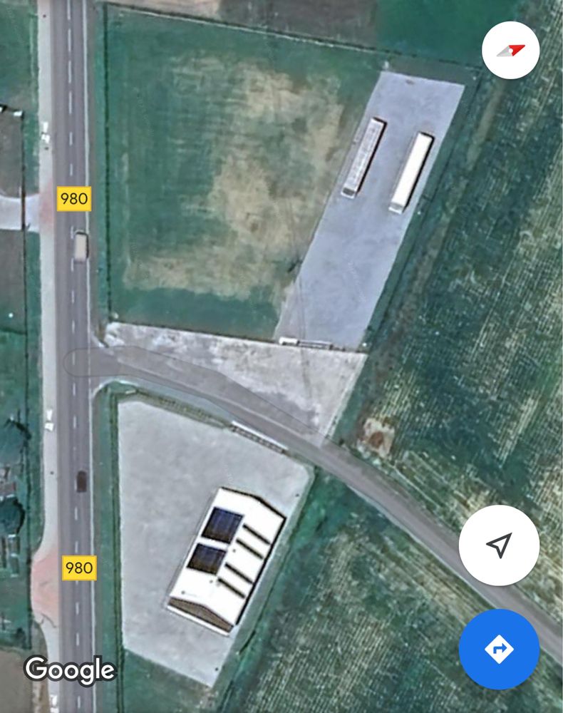 Nowa hala usługowo handlowa