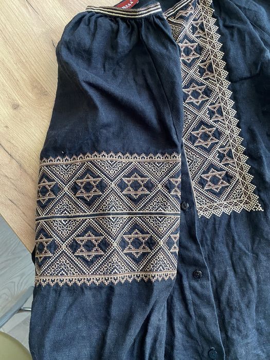 Вишита сорочка (вишиванка) на ґудзиках, льон