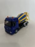 Betoniarka merceres benz liebherr