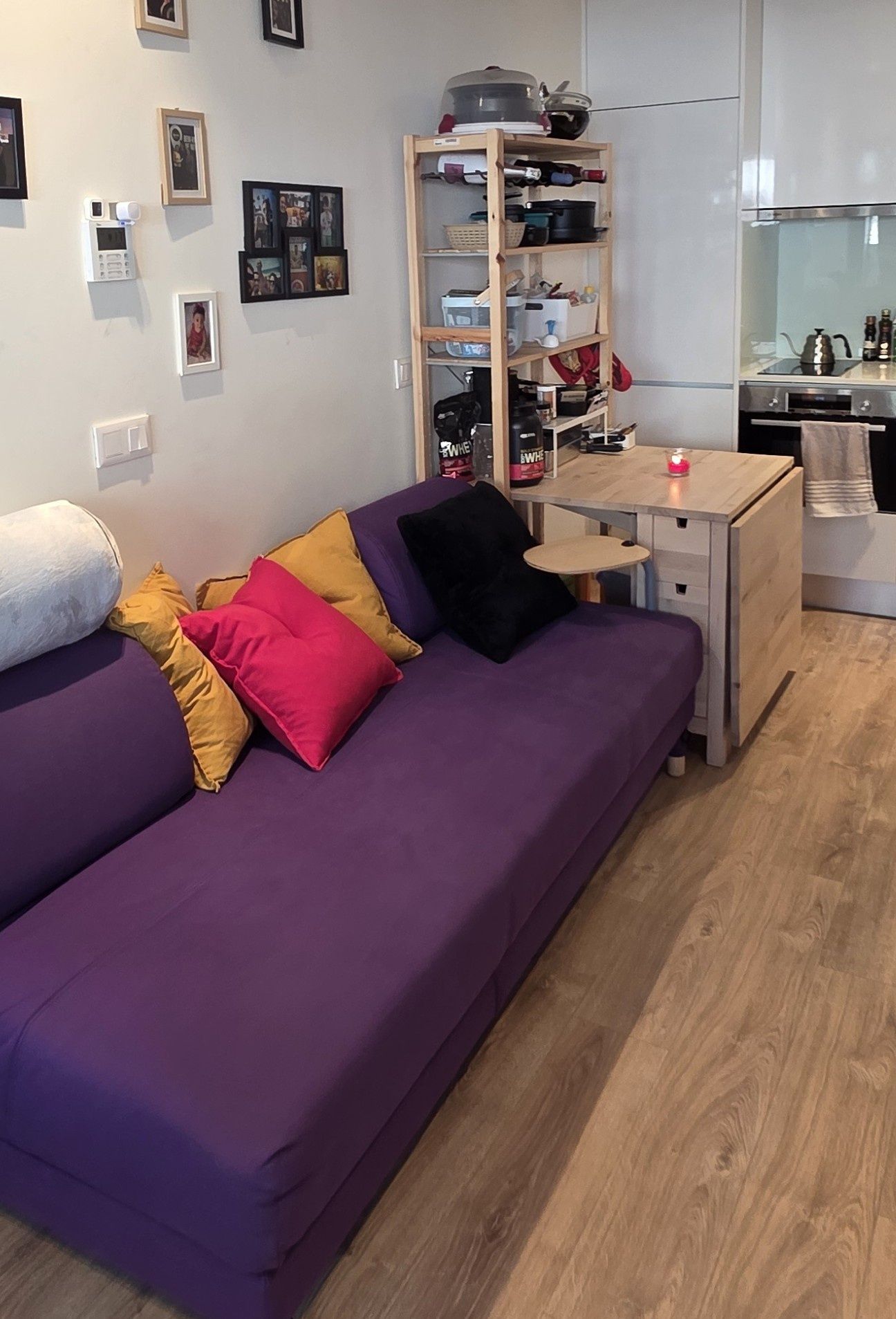 Mesa dobrável com prateleiras IKEA