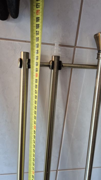 Karnisze okienne - CENA ZA CAŁOŚĆ