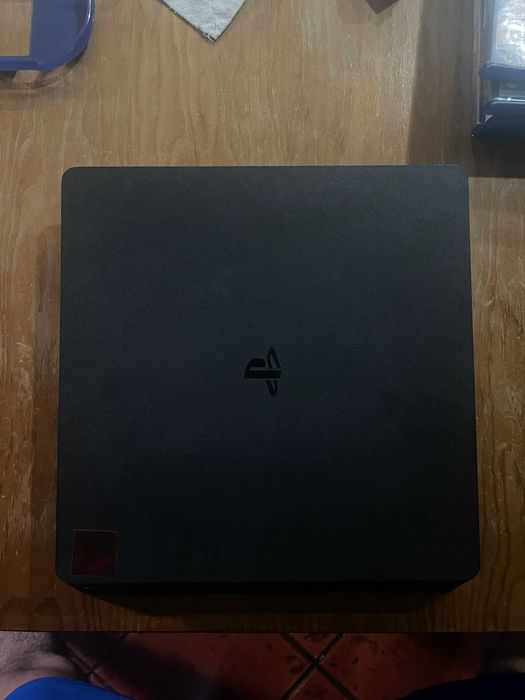 PS4 Slim 500gb Preta