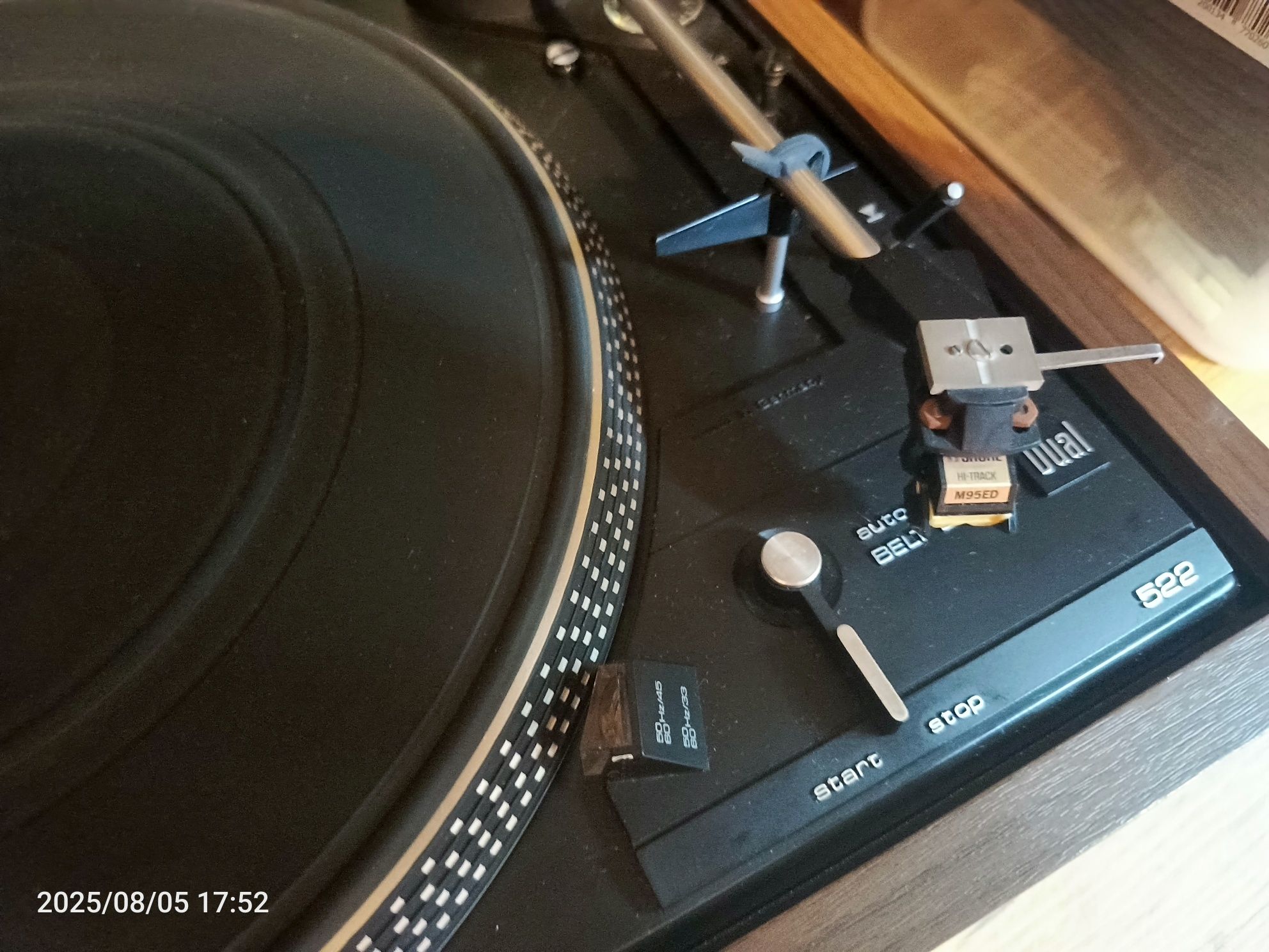 Dual 522 gramofon full automat