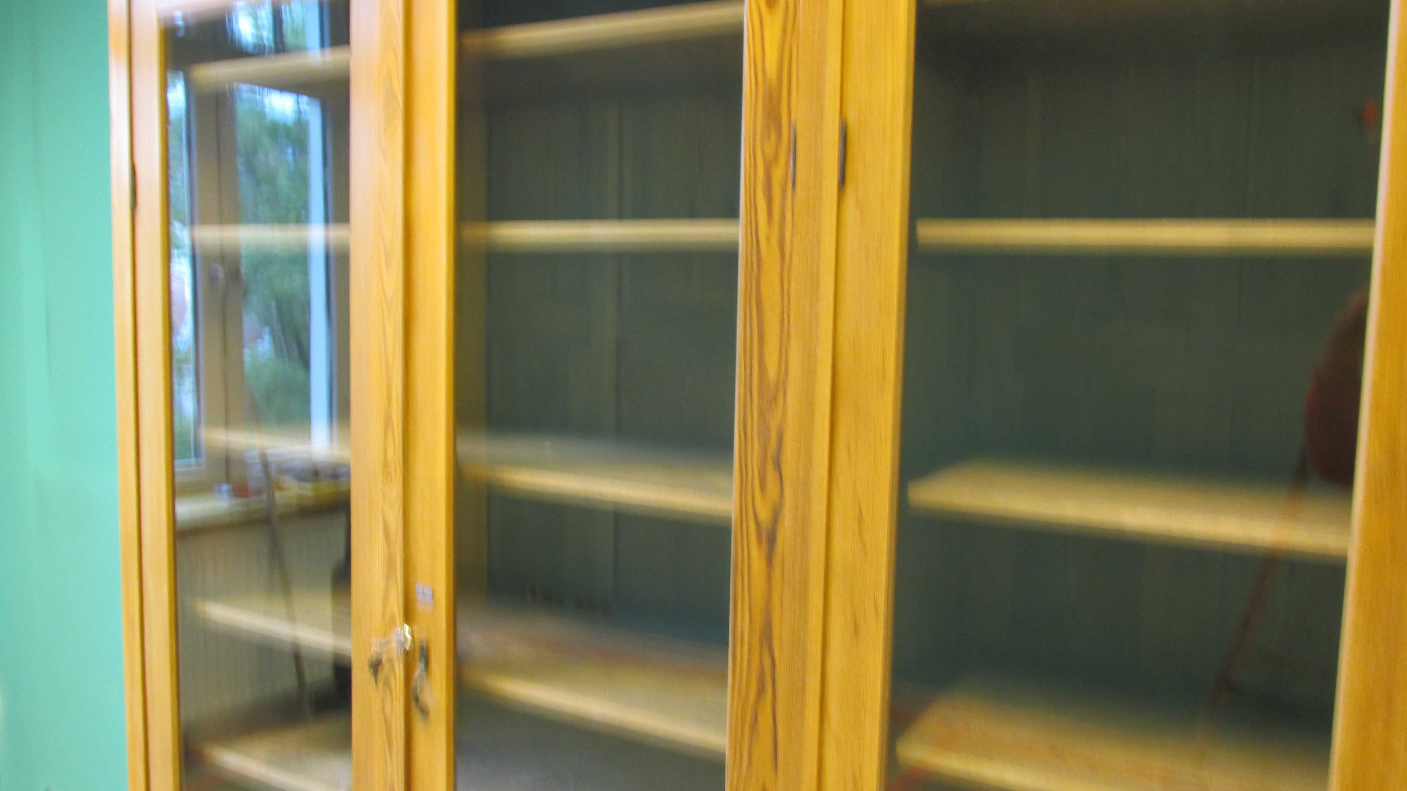 Biblioteki stuletnie