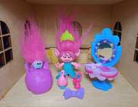 Набор с фигуркой королева троллей и аксессуары Trolls Hasbro