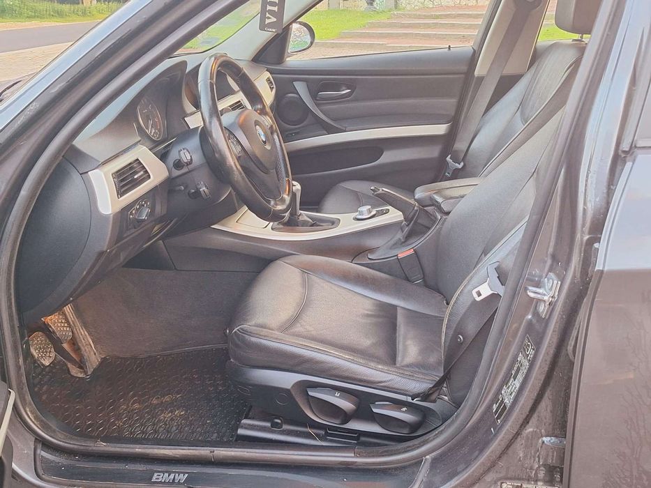 BMW Seria 3 E91 320D