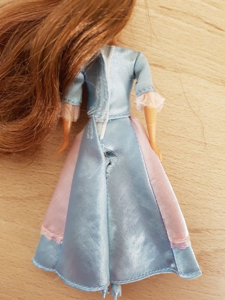 Barbie mini kingdom Eryka księżniczka i żebraczka Mattel