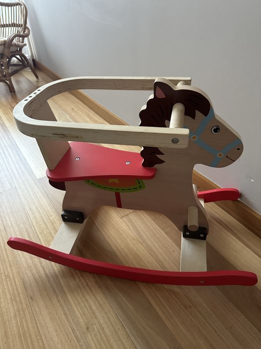 Cavalo de madeira