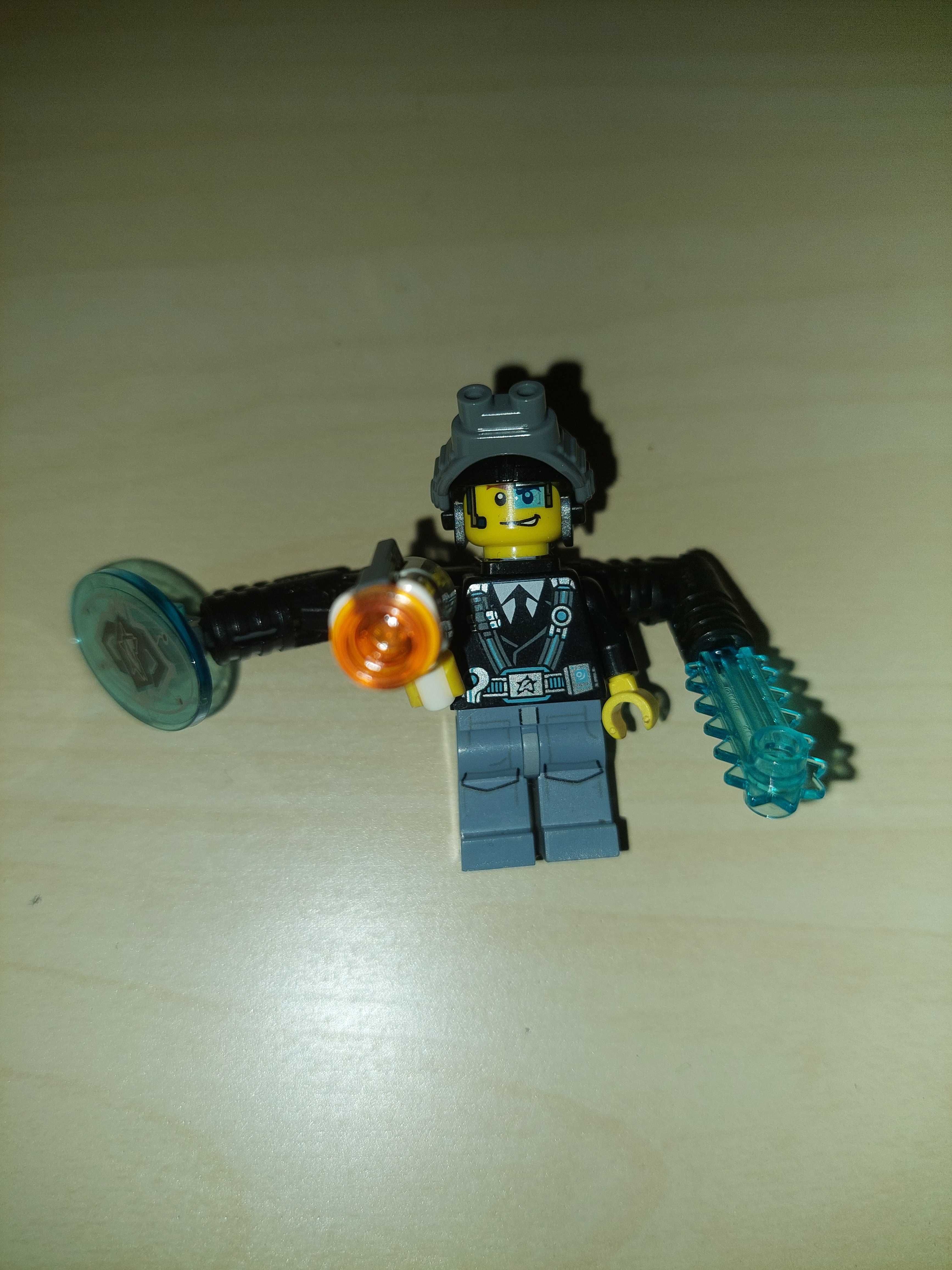 Figurka Lego Ultra Agents  Agent Curtis