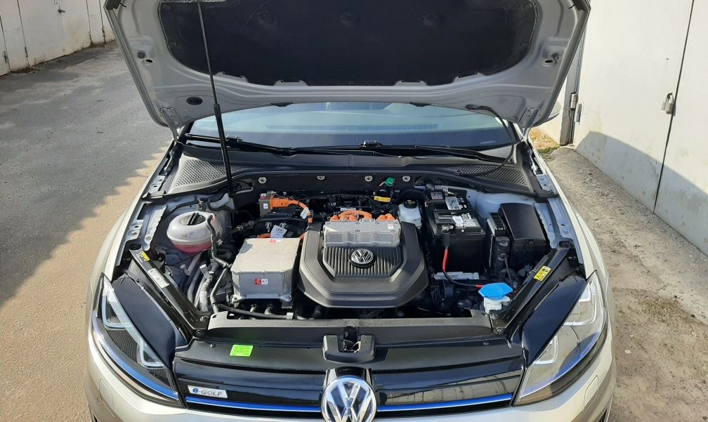 Volkswagen E-Golf ІДЕАЛ