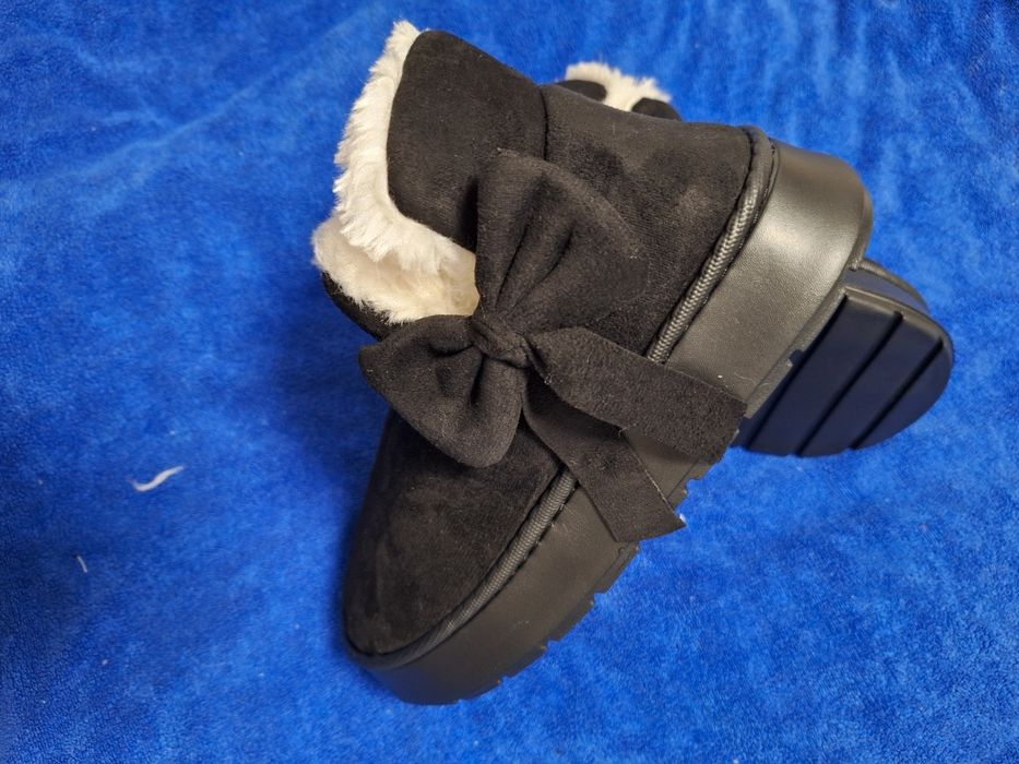 Damskie zimowe botki 39