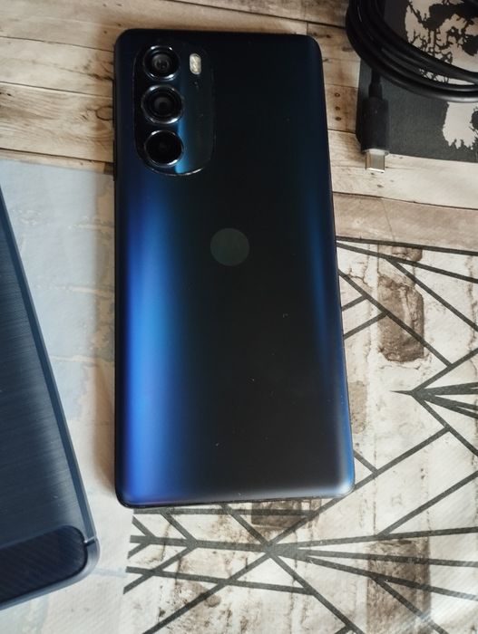 Motorola Edge+ 5G UW Snapdragon 8Gen1