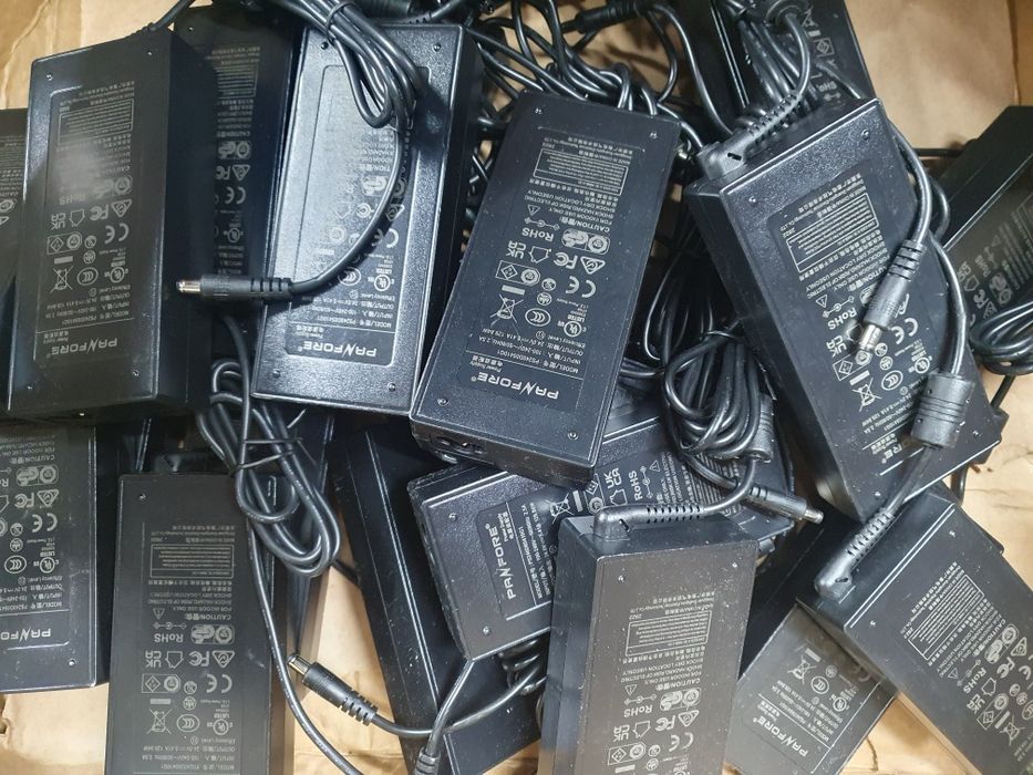 Блок живлення питания зарядка зарядное 24в/5.41а 130ват PANFORE ориг